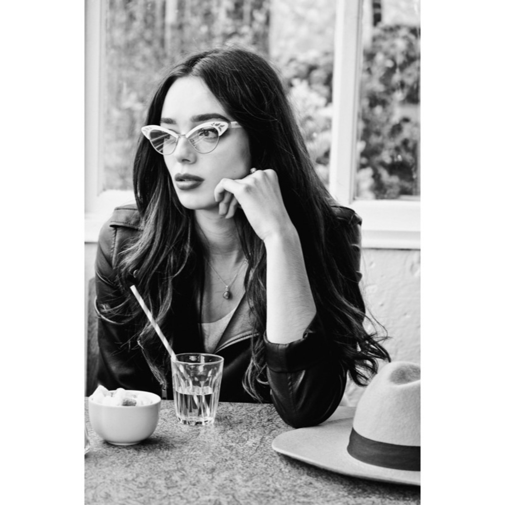 Rita Cat Eye Glasses - Pearlescent White & Silver - Picture 5 of 7